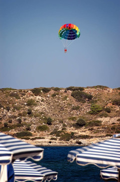 parasailling