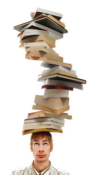 平衡一疊書頭