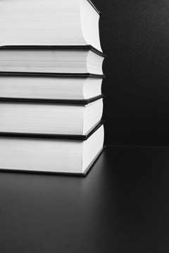 一堆書(shū)