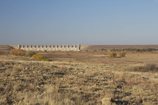 秋天的John Martin Dam