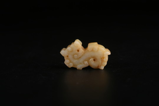 戰(zhàn)國玉龍