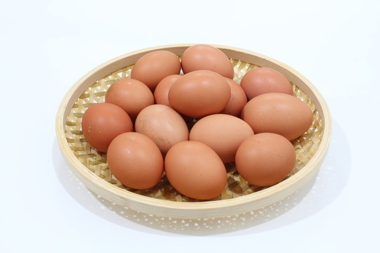 簸箕里的雞蛋 鄉(xiāng)下雞蛋