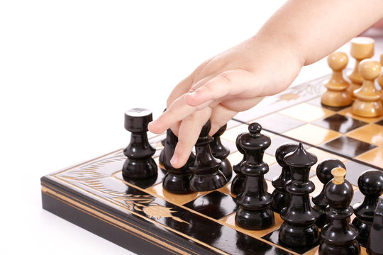 孩子們下棋