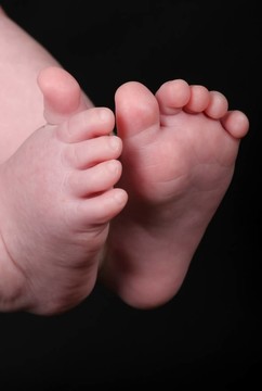 嬰兒的腳