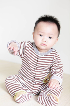 一個小男孩特寫肖像