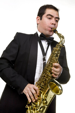 玩家玩saxaphone