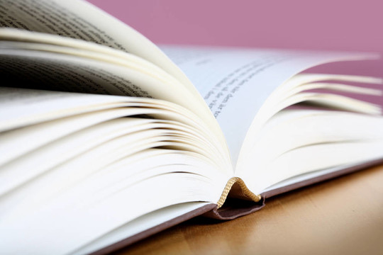 打開的書