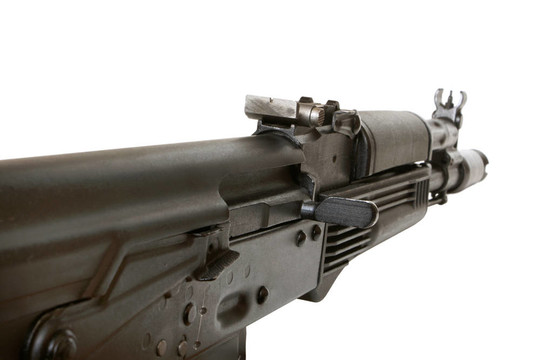 卡拉什尼科夫ak-105機槍