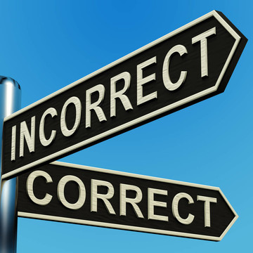 錯(cuò)誤的或正確的方向上的一個(gè)路標(biāo)