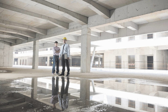 建筑工地建筑師團隊