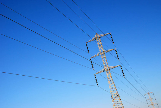 電的天空