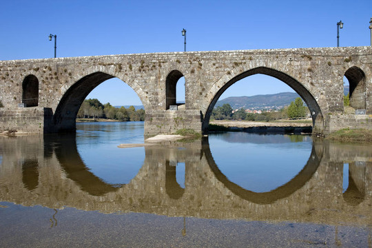 Ponte de利馬