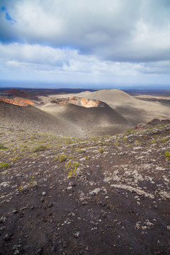 山上的火；Timanfaya