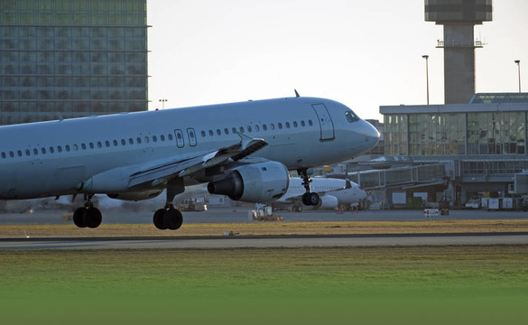 空客A-320飛機在溫哥華降落