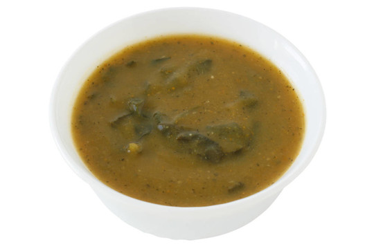 碗中菠菜湯