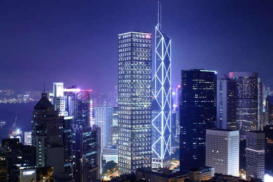 晚上在香港的辦公大樓