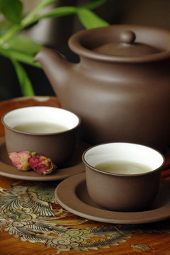 亞洲茶具。