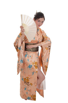 在和服的女孩