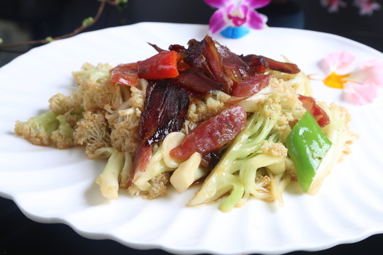 菜花炒土臘味