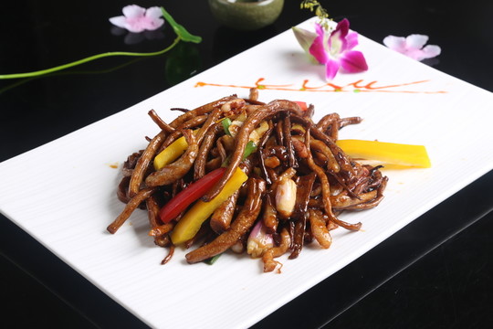 茶樹菇爆魷魚