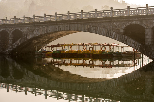 孔橋