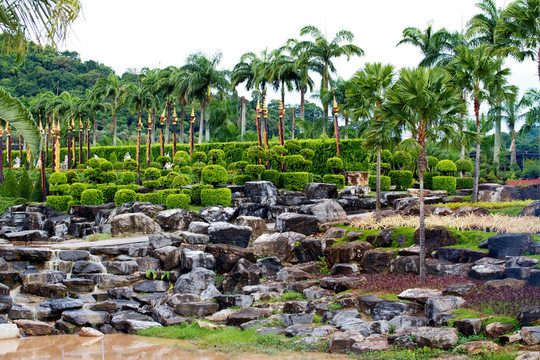 nongnooch熱帶植物園；芭堤雅