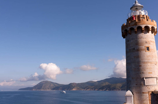 海在厄爾巴島；意大利Portoferraio；