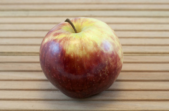 蘋(píng)果