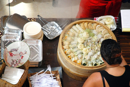 點(diǎn)心包子
