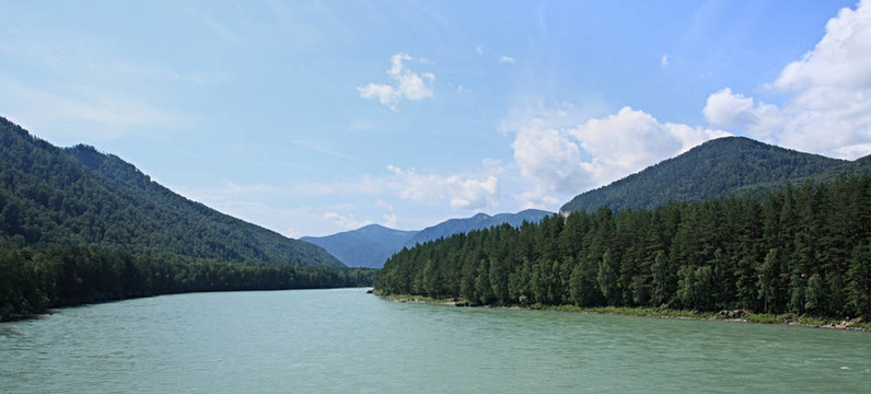 山區(qū)河流