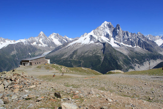 Mont Blanc massif；霞慕尼；法國