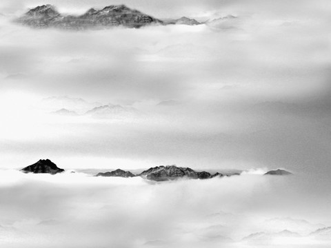 水墨遠(yuǎn)山
