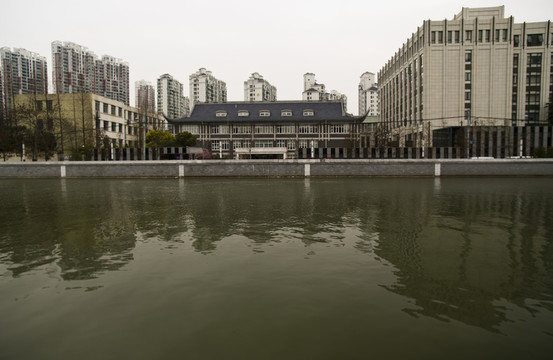 華東政法大學(xué)