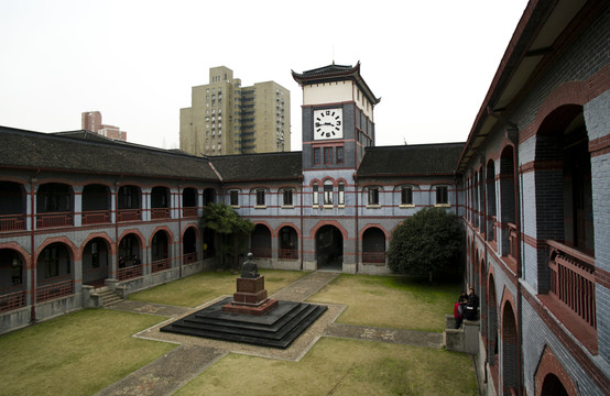 華東政法大學
