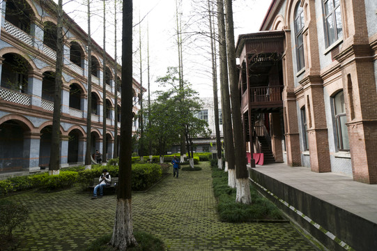 華東政法大學(xué)