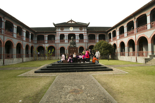 華東政法大學