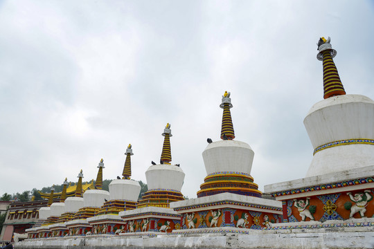 塔爾寺白塔
