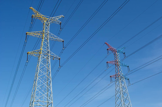 高壓輸電塔