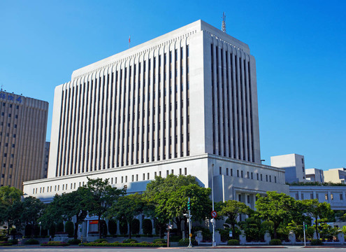 臺(tái)北市；九月；第十六；2011；中央銀行大樓和街道景觀
