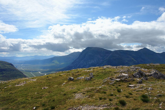 buachaille Etive Mor在陽光充足的環(huán)境