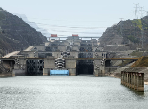 三在中國三峽大壩
