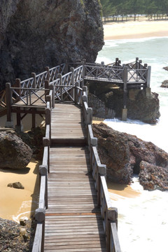 登嘉樓沿海海灘木板路