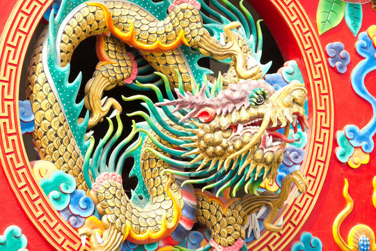 龍的雕像