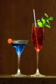 雞尾酒杯