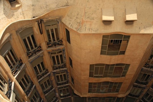 巴塞羅那- 8月31日：Casa Mila La Pedrera大樓于8月31日在巴塞羅那；2010