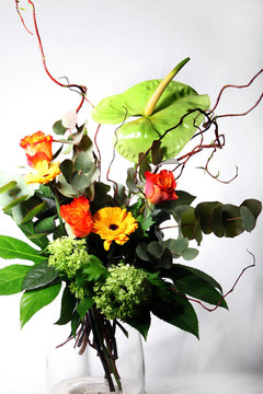玻璃花瓶里的Flowers
