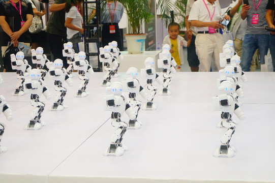 機器人表演