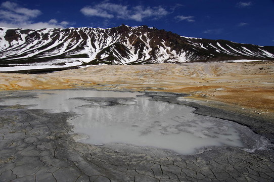 山