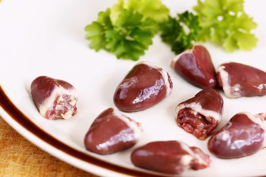 鮮乳鴿的內(nèi)臟