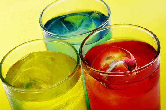 玻璃杯